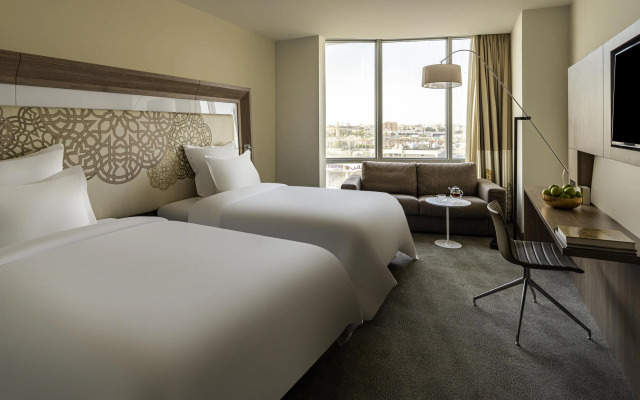 Novotel Jeddah Tahlia Street 