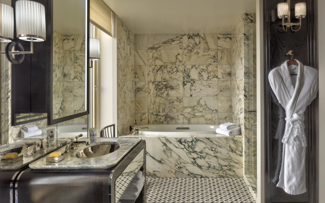 The Carlyle, A Rosewood Hotel