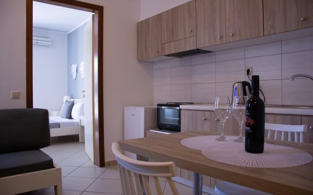 Horizon Apartments Platanias