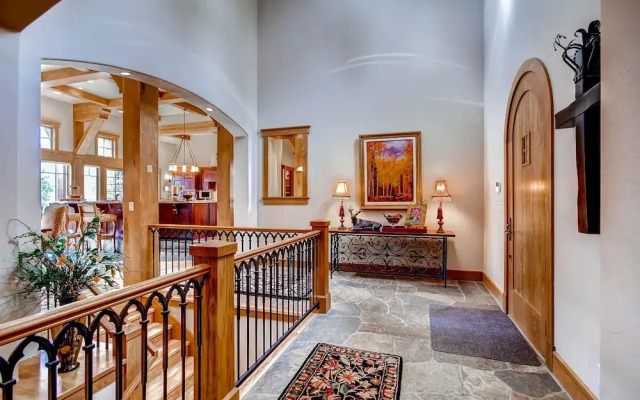 Grace Manor