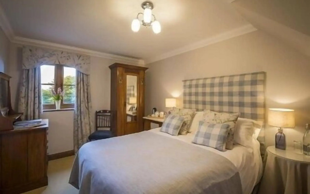 Copps Castle B&B