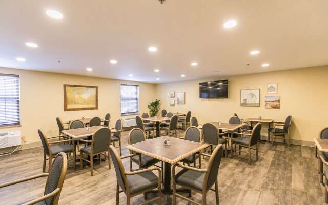 SureStay Plus Hotel by Best Western Elizabethtown Hershey