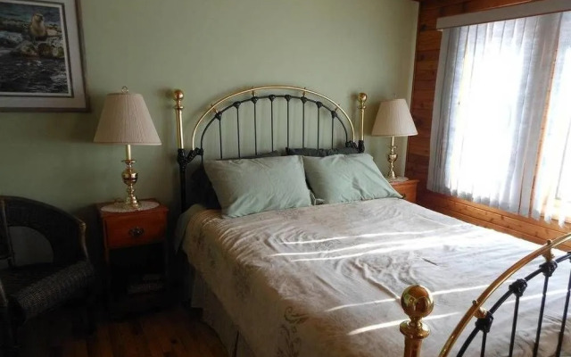 Solmundson Gesta Hus Bed & Breakfast