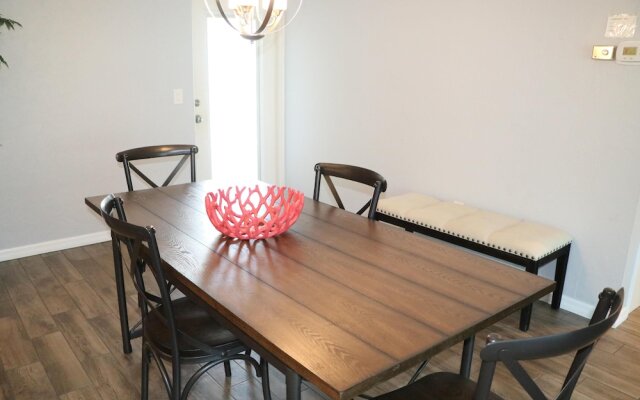 Jamaica Royale - T53 - 2 Br Condo