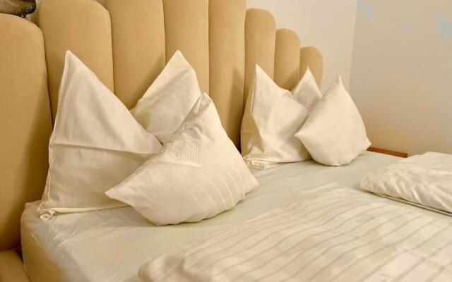 City Center Accommodation - 310