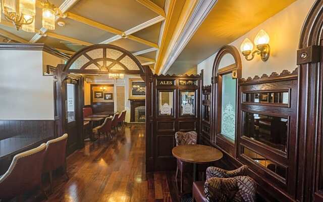 The Carraig Hotel