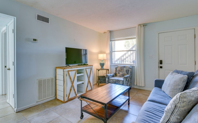 Okaloosa Island Condo Near Boardwalk & Beach!