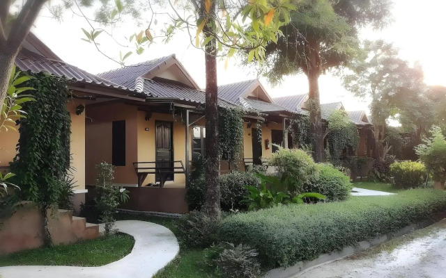 Suansiri Resort