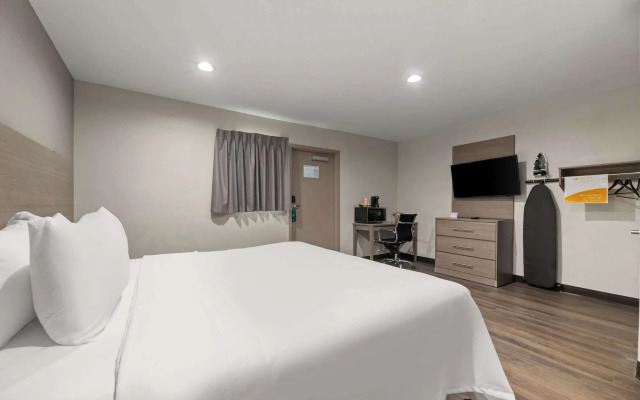 Quality Suites Wildwood - The Villages