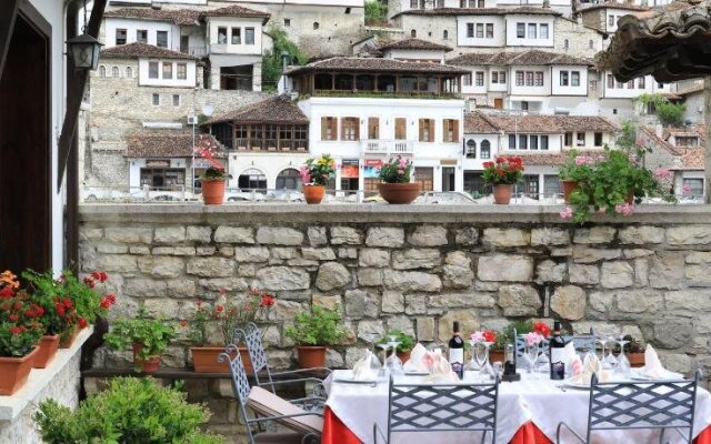 Boutique Hotel Muzaka (Historic Center)