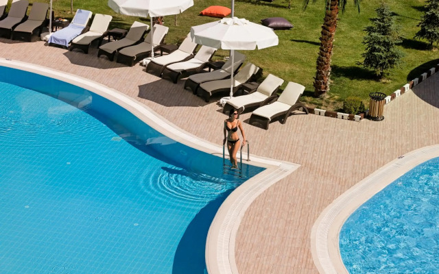Armada Grannos Thermal Hotel & Convention Center