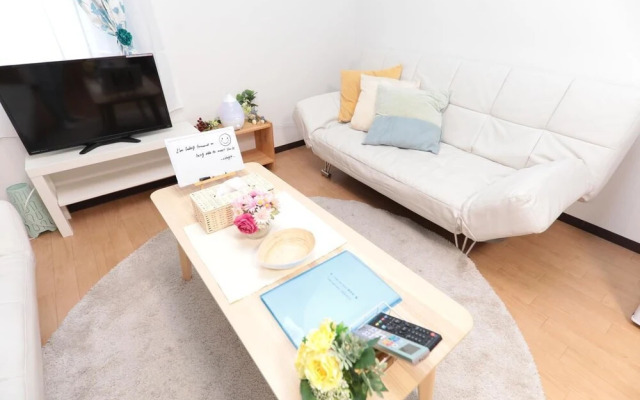 Omotenashi Usagi Apartment Shinsekai (15-11)