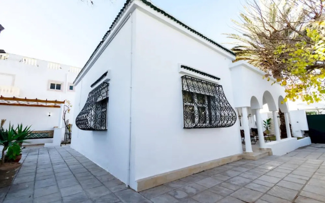 Villa Bord de mer Piscine Chauff e et Terrasse
