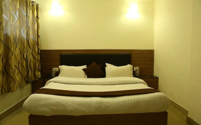 Hotel Devlok Primal