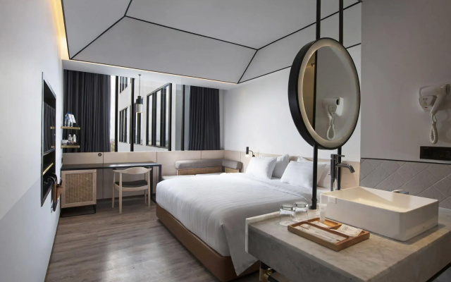 Gaia Cosmo Hotel