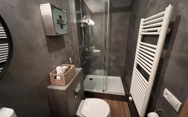 Torg Guest House