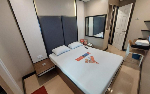 Hotel Sogo Timog 2