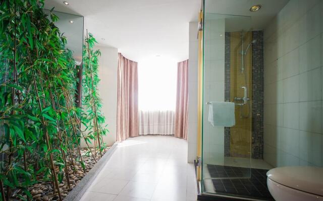 Yutian Hotel