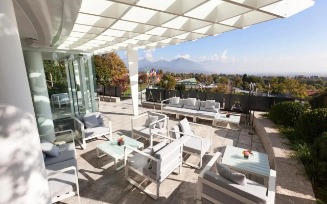 Albavilla Hotel & Co.