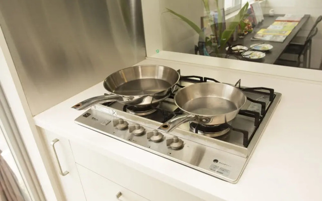 Resort House Plus One