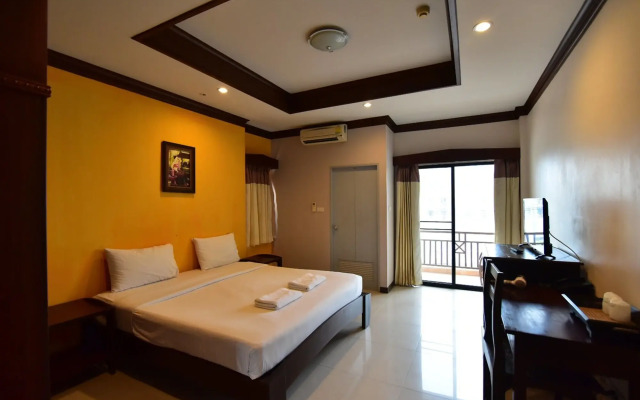 Narawan Hotel