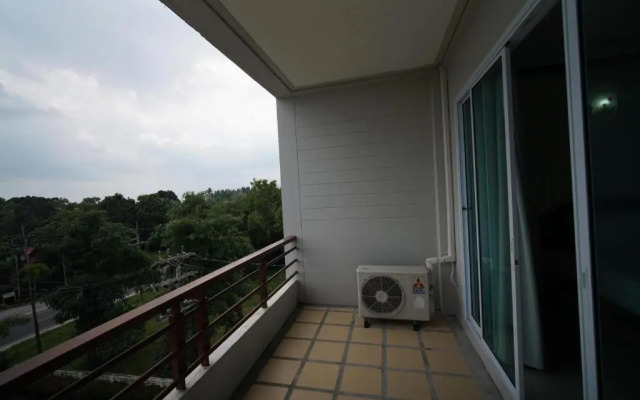 Sea Mountain Khanom Hotel
