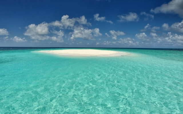 White Shell Beach Inn
