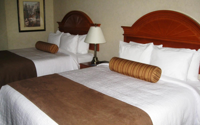 Travelodge by Wyndham Strathmore