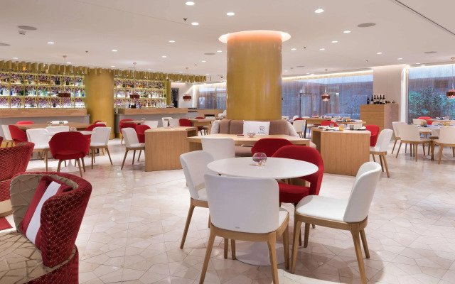 NH Collection Madrid Eurobuilding