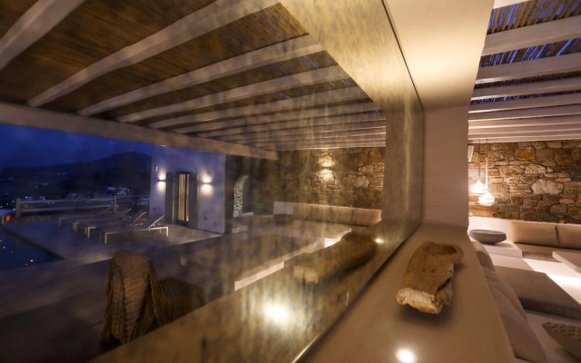 Villa Moonflower