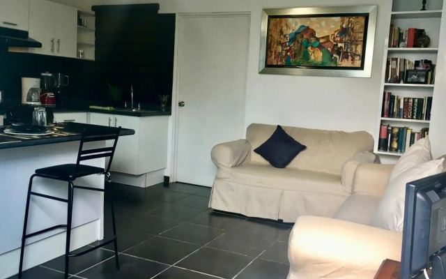 Hostal La Casita De Los Pajaros