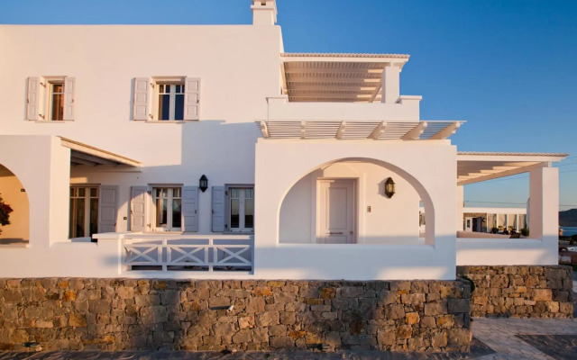 Miland Suites