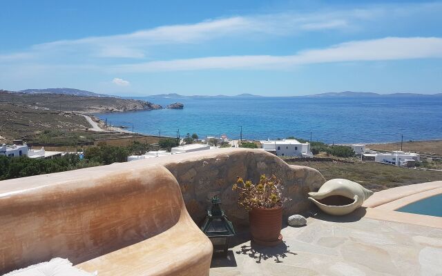 Anerousses Mykonian Traditional Houses