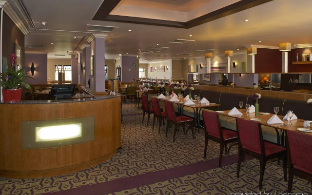 Holiday Inn Leeds Garforth by IHG