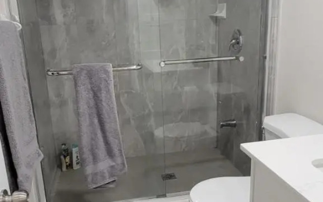 Guest Suite in Whitby
