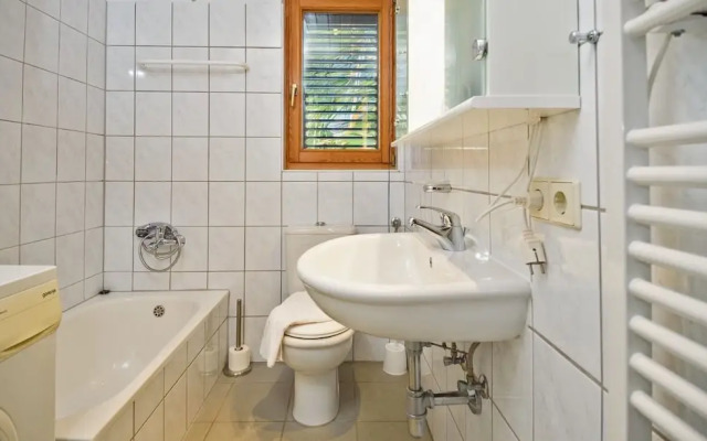 Modri Dragulj - With Pool - A3