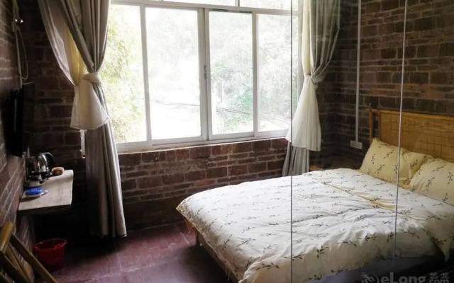 Yangshuo West Street Taste -Impress Holiday Hotel