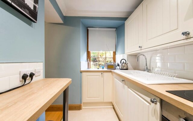 Cool Stockbridge Apartment - Edinburgh New Town