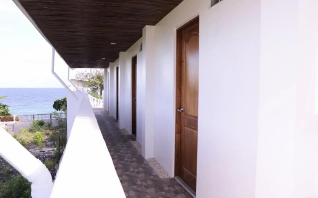 Meili Beach Resort