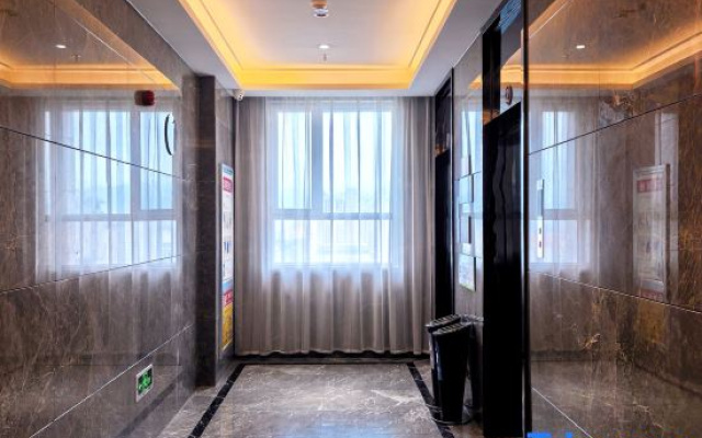 Sky Fortunes Hotel