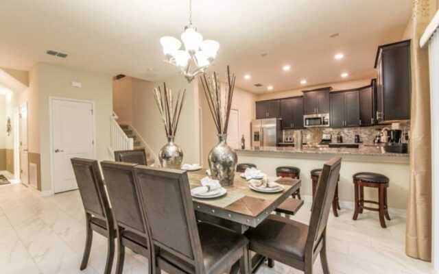 6-Bedroom Villa in Davenport 1550MVD