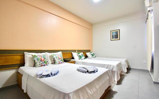 Hotel Lawrence