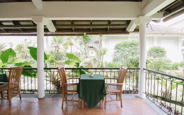 Sevilla Resort
