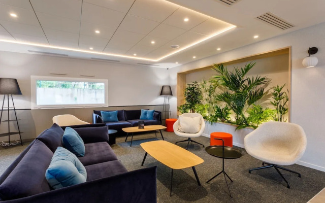 BRIT HOTEL Fougères - Hôtel du Parc 3*