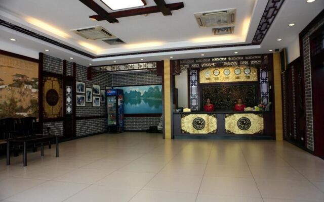 Li River Hotel