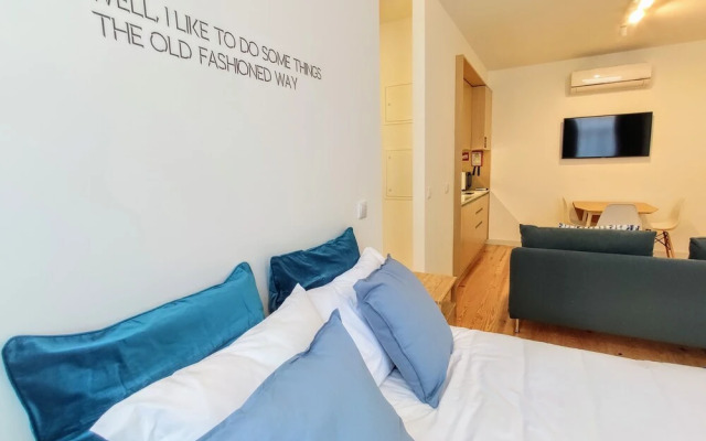 Bombarda Cinema Apartments