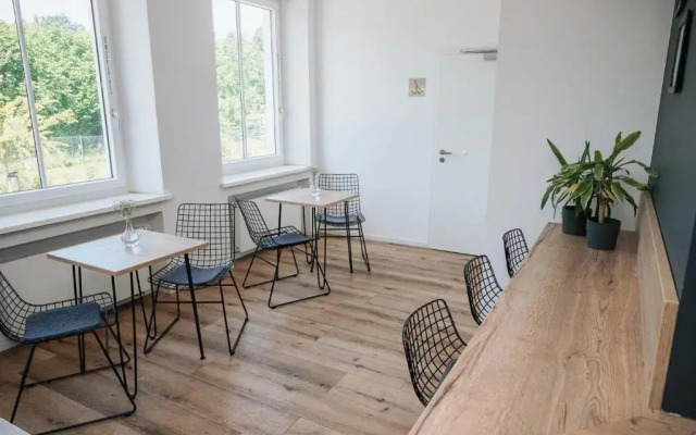 Coffee Fellows Hotel & Longstay