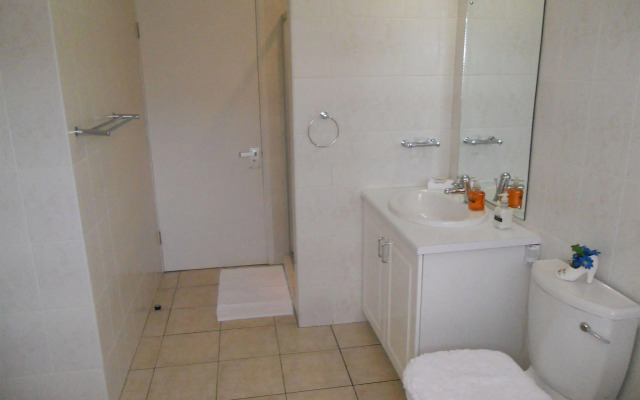 Thanda Vista - Bed and Breakfast