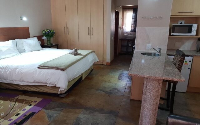 Kyalami Lodge
