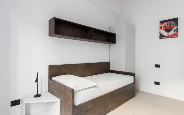 White Daisy Apartment by Wonderful Italy